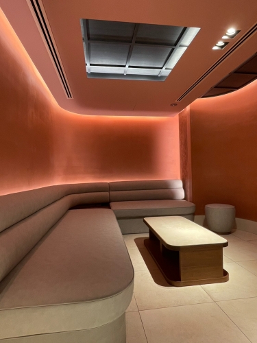 【西麻布YSNビル カラオケラウンジ様 内装工事事例】